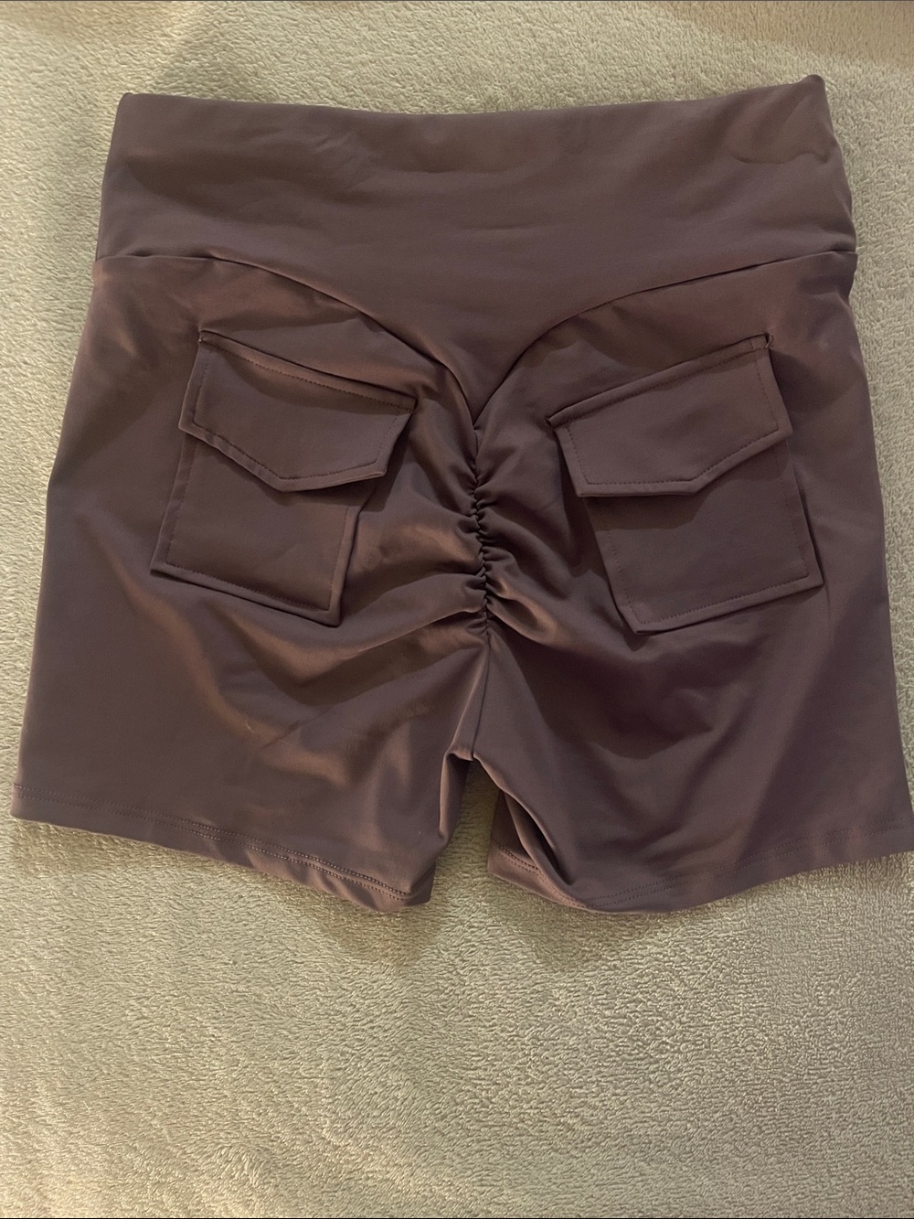 Workout shorts - Picture 2 of 2